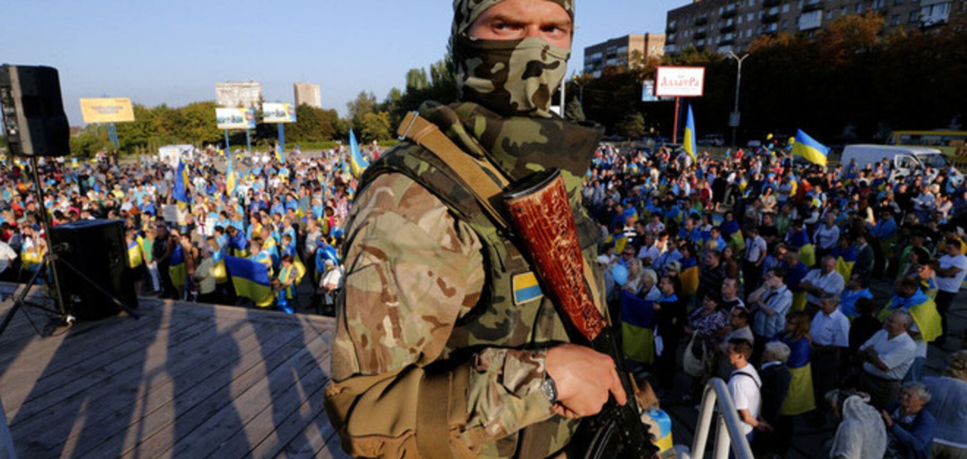 Террористы под видом бойцов 'Айдара' и 'Азова' готовят вооруженные провокации в день выборов - МВД