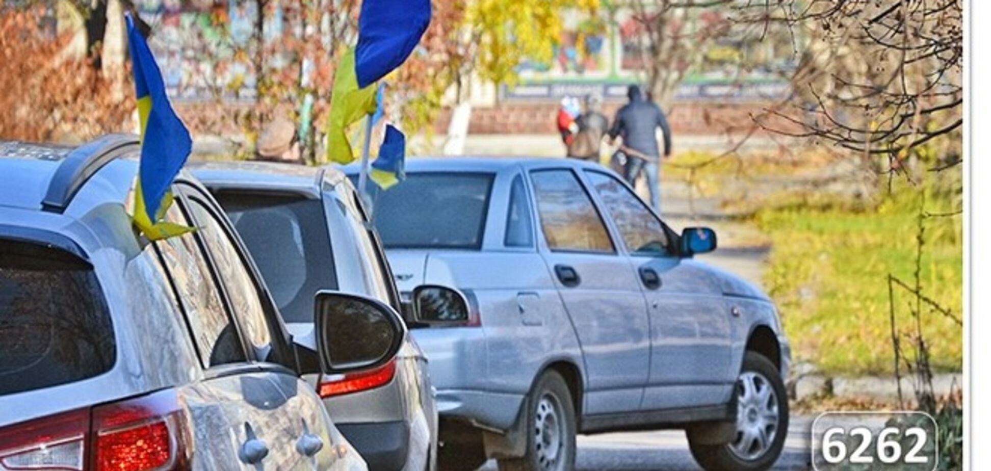 В Славянске устроили патриотический автопробег: опубликованы фото и видео