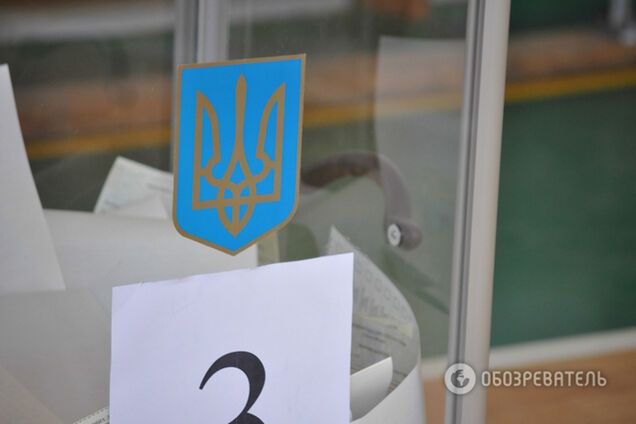 В Европе голосовали в вышиванках и флагами, чтобы Украина 'расцветала и все было в порядке'