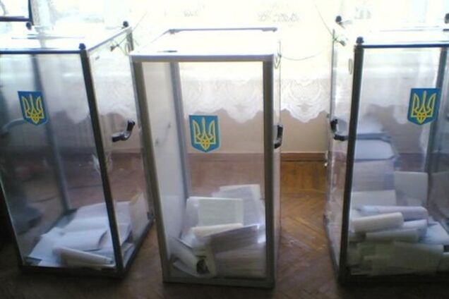 КИУ о выборах в Киеве: давление на журналистов и незаконное фотографирование бюллетеней