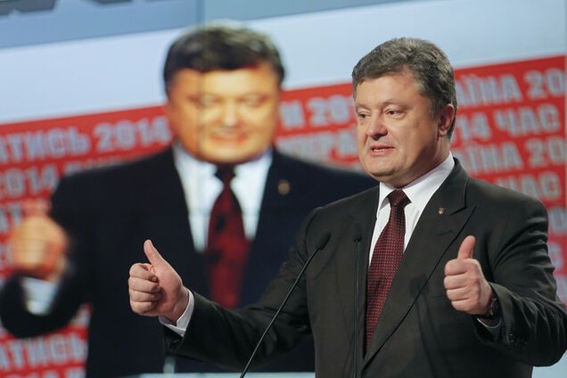 Порошенко начал формировать коалицию: переговорил с Яценюком и Садовым