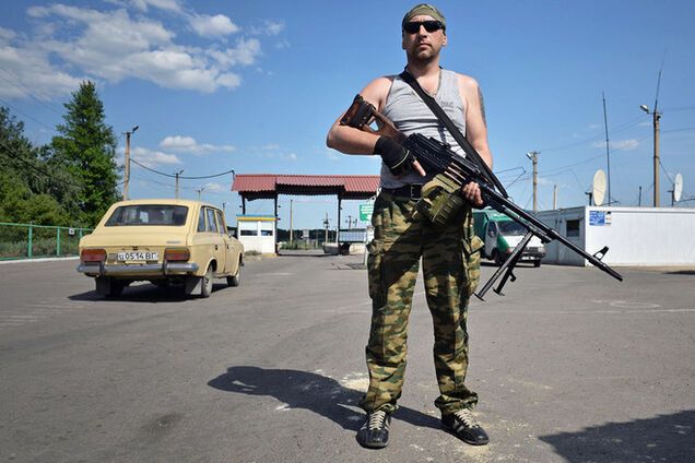 Боевики на Донбассе изымают имущество и похищают мужчин за нежелание воевать на их стороне 