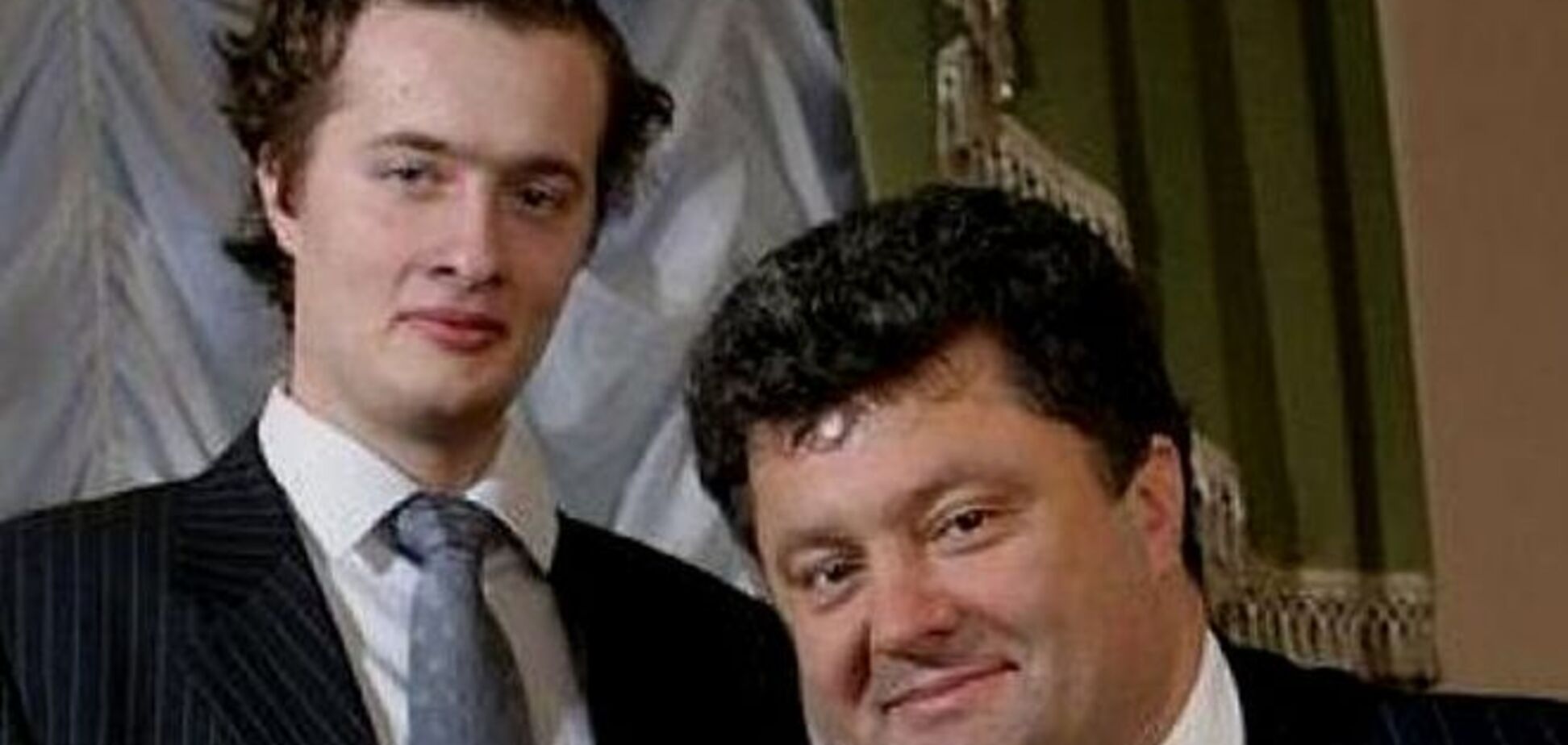 Сын Порошенко уверенно побеждает на округе в Виннице