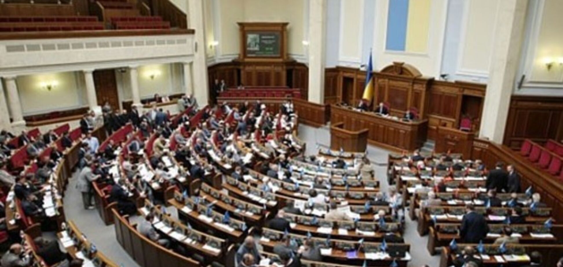 Около 70 депутатов, голосовавших за 'диктаторские законы', проходят в Раду