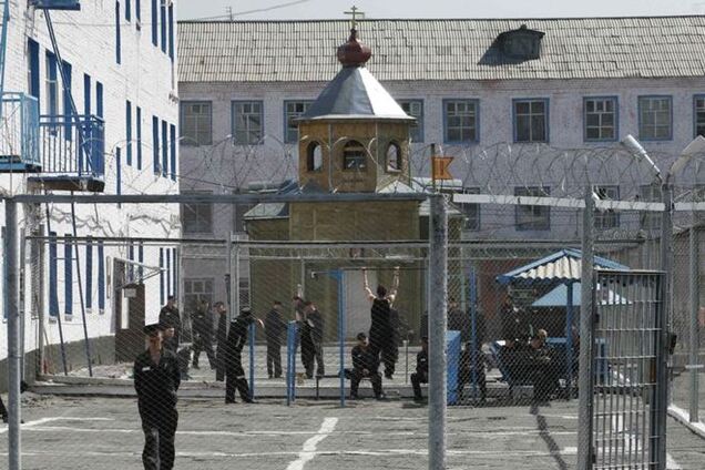 Российские заключенные придумали 'ответ на санкции Запада' - ударный труд