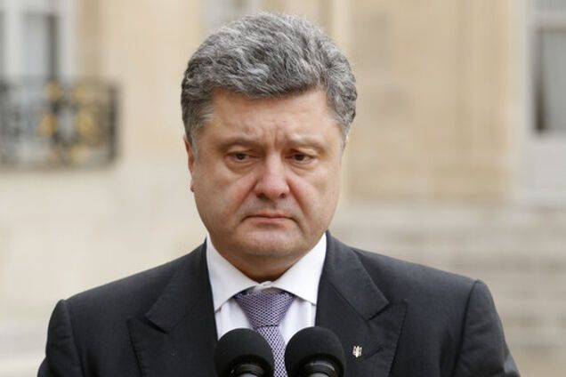 Порошенко в годовщину освобождения Украины от фашистов напомнил о подвиге УПА и назвал АТО Отечественной войной