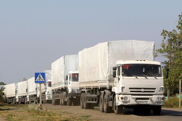 Сто грузовиков очередного 'гумконвоя' выехали в оккупированный Донбасс