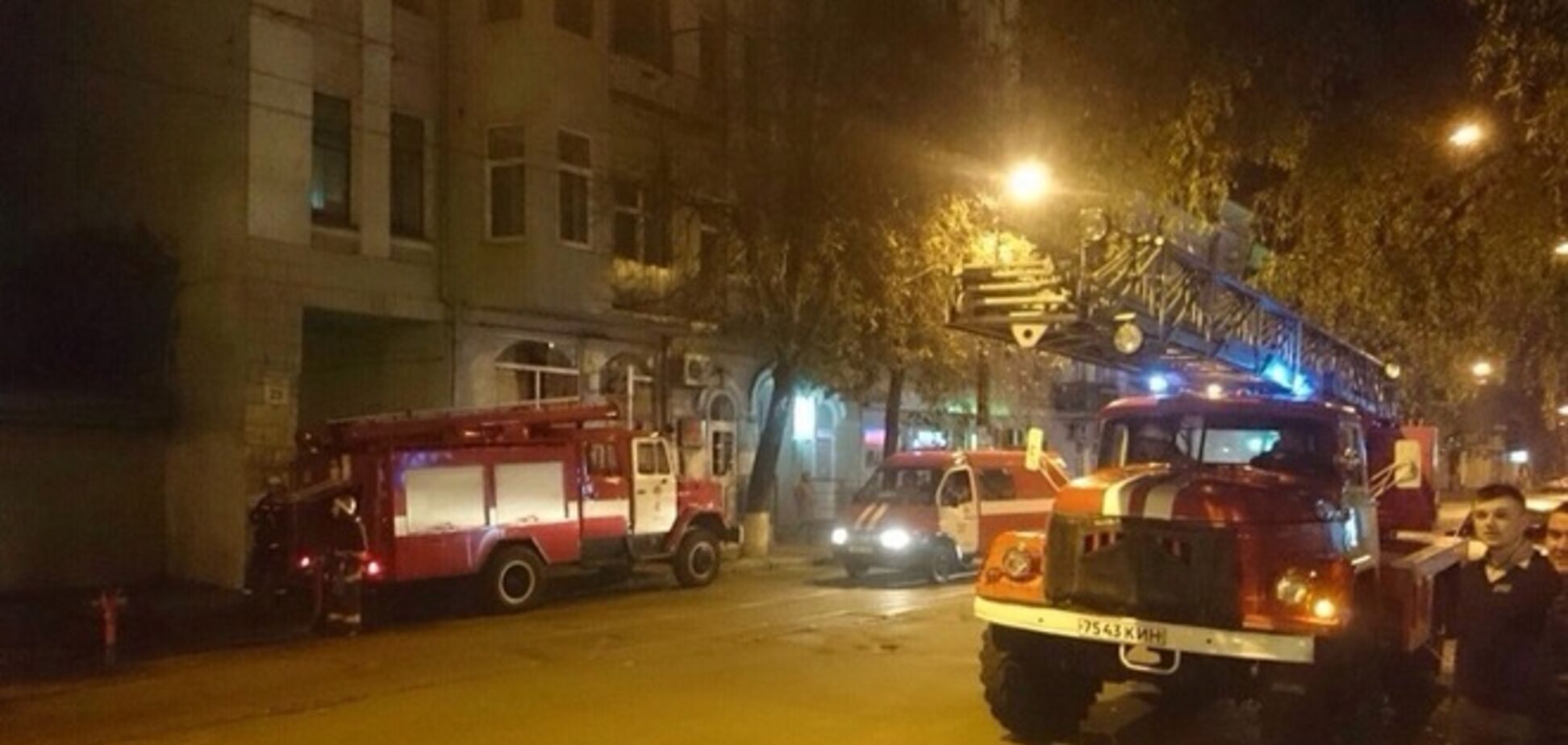 Озвучены две версии поджога киевского кинотеатра