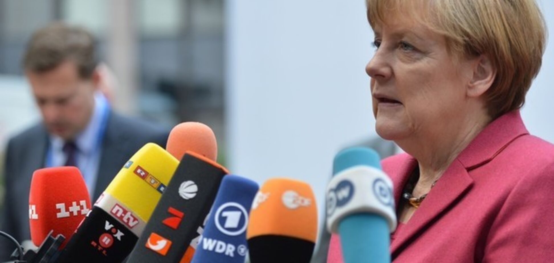 Меркель: ЕС перекроет реверс газа в Украину, если Киев не договорится с Москвой