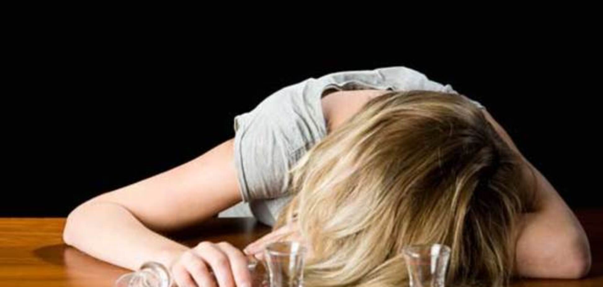 Россияне стали чаще умирать от 'алкогольных' болезней