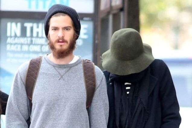 Эмма Стоун без лица