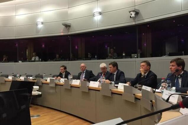 Трехсторонние переговоры Украины, России и ЕК по газу проходят в Брюсселе