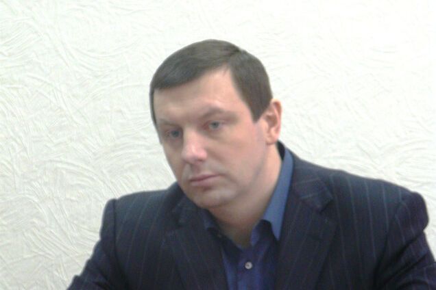 По округу на Луганщине победил уличенный в призывании 'братской помощи' России регионал