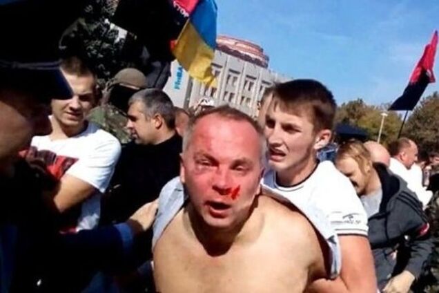 Дал по морде, значит – борец за свободу, борец за свободу, значит – патриот