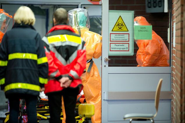 В России сотни студентов попали в больницы с подозрением на Эболу