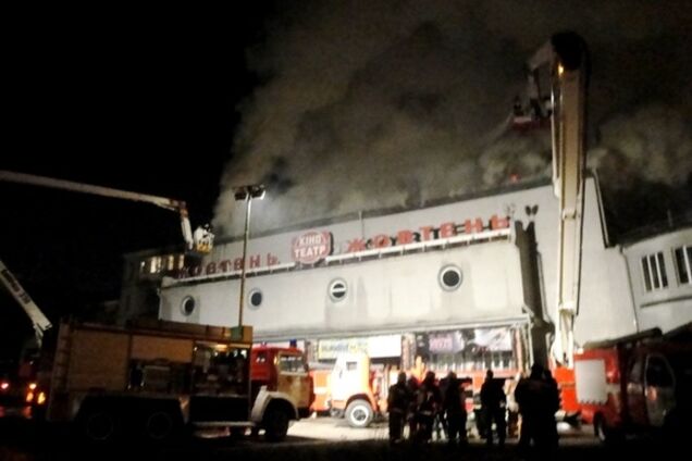 Поджигателям кинотеатра 'Жовтень' грозит 10 лет тюрьмы