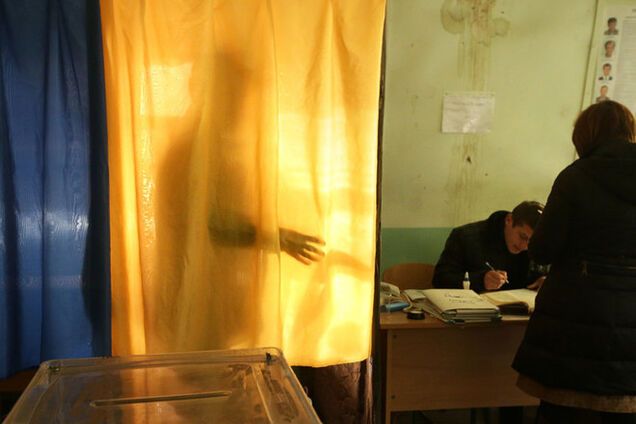 Скандал в 49 округе на Донбассе. Замглавы ОИК обвинили в сепаратизме