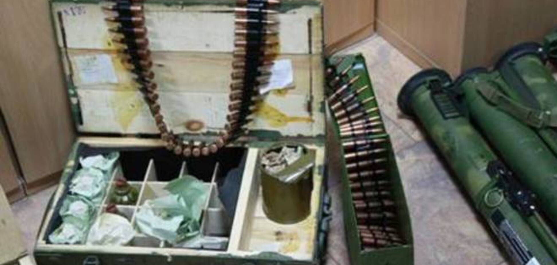 На Донетчине СБУ задержала группу боевиков с арсеналом оружия