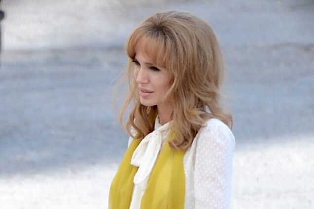 Анджелина Джоли стала блондинкой: опубликованы фото