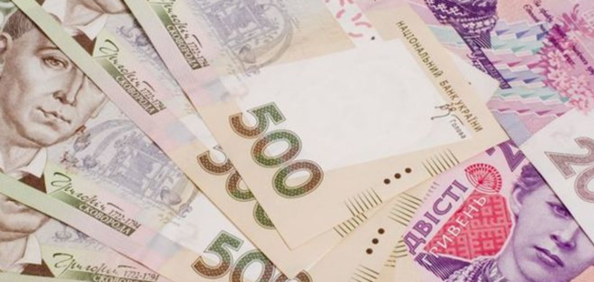 Оккупанты из 'ЛНР' намерены подчинить себе 'Ощадбанк' и оставить валютой гривню