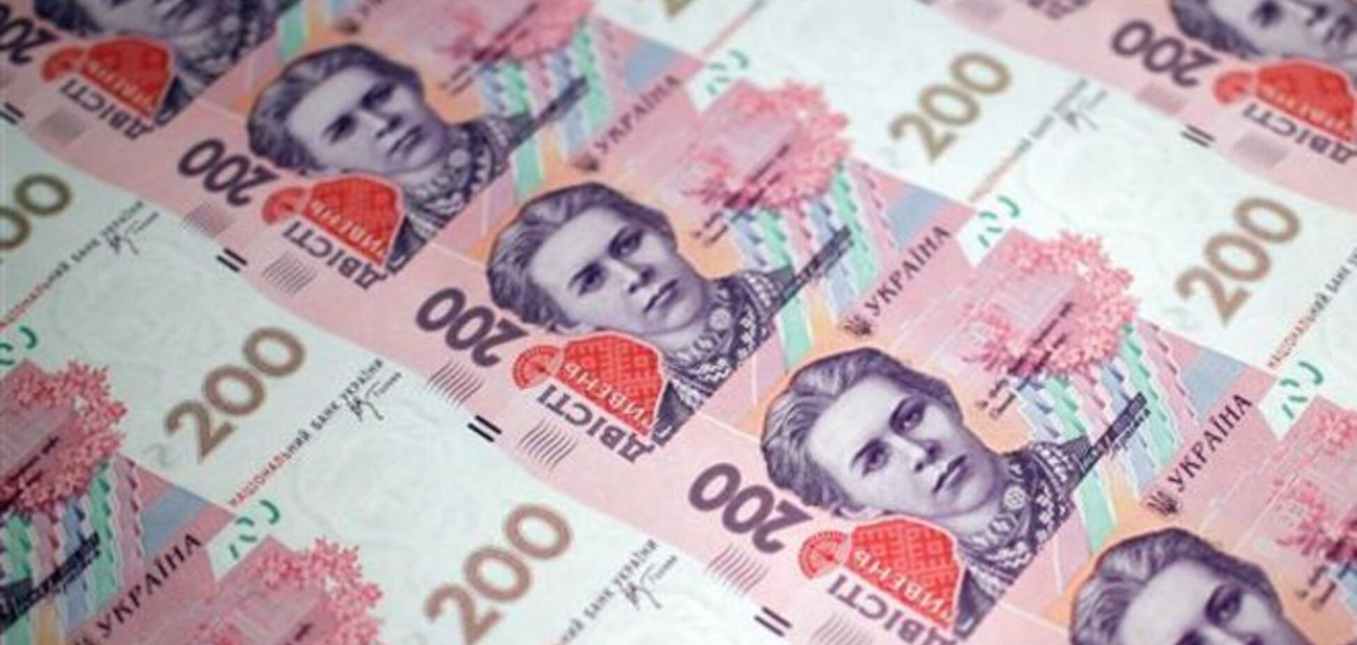 Госдолг Украины за месяц вырос на 7%