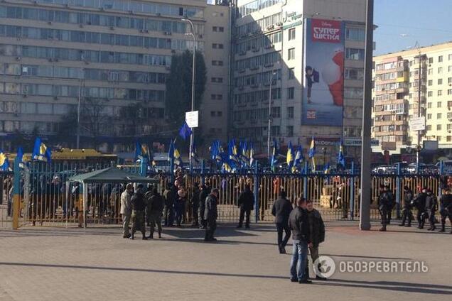 'Свобода' протестует под ЦИК: у них 'украли' голоса