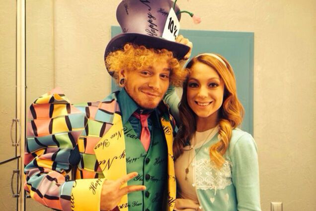 Тарабарова с друзьями готовится к Хэллоуину