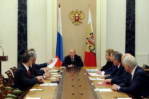 Путін оперативно порадився з Радою безпеки про псевдовибори на Донбасі