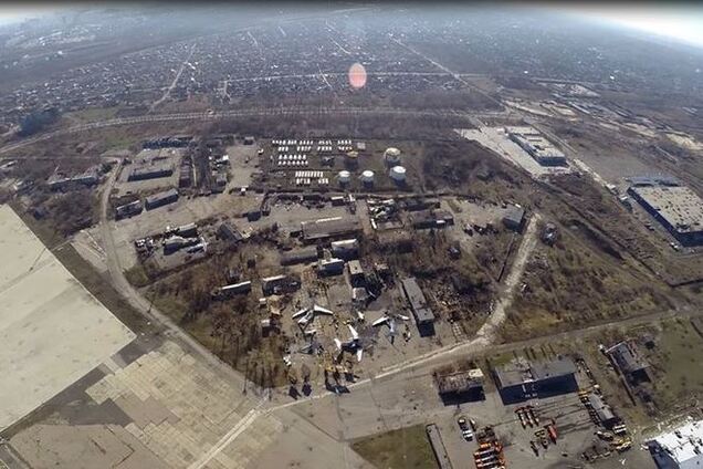 Беспилотник сделал фото разрушенного донецкого аэропорта с высоты птичьего полета