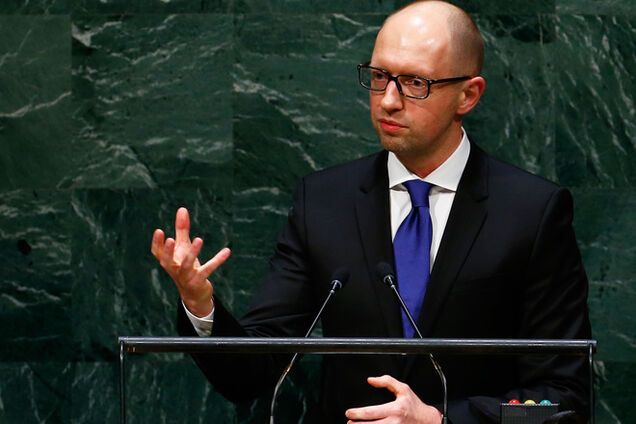 Яценюк попросит денег у ЕБРР на строительство нового газопровода в Польшу