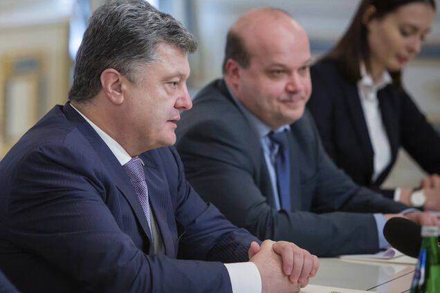 Порошенко: без відновлення контролю за кордоном неможливий мир на Донбасі