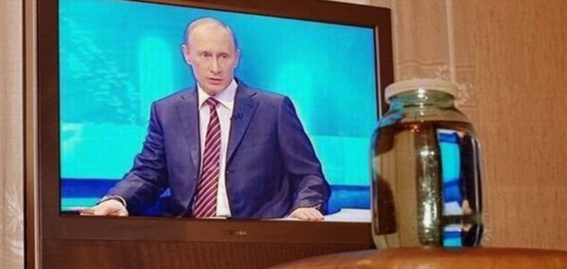 Російське ТБ зомбує жителів 2-секундними вставками про Україну в ефірі серіалів і шоу