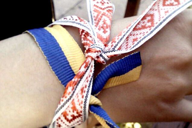 На Дне вышиванки в Беларуси пели матерные песни о Путине и кричали 'Слава Украине'