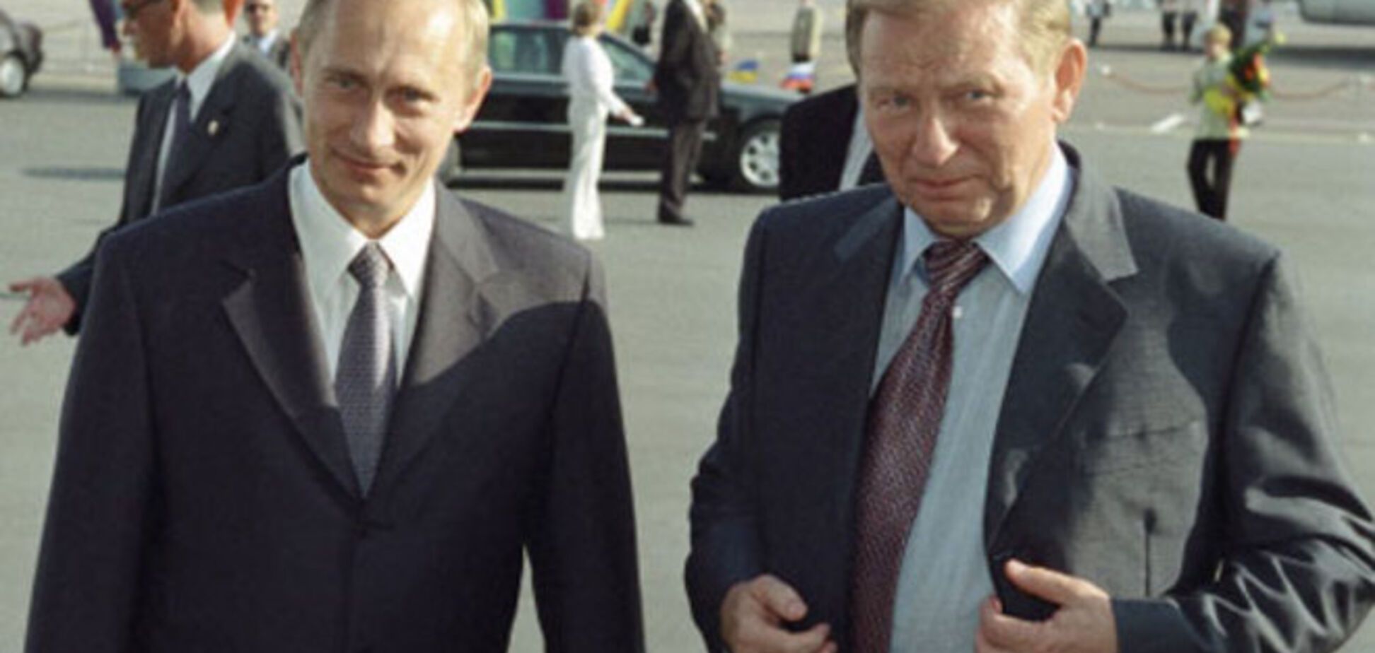 Путину кричали 'Россия с салом!', а Кучме - 'Геть!'