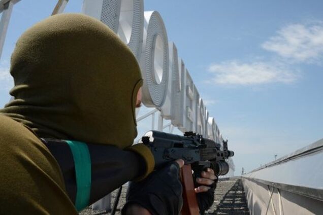 Продолжаются обстрелы сил АТО в донецком аэропорту и на блокпостах: один военный погиб