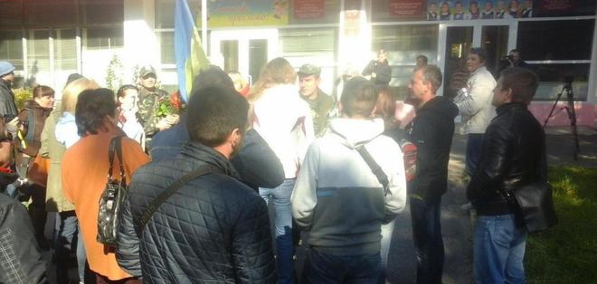 Поранені 'кіборги' з донецького аеропорту прибули до Харкова: опубліковано фото