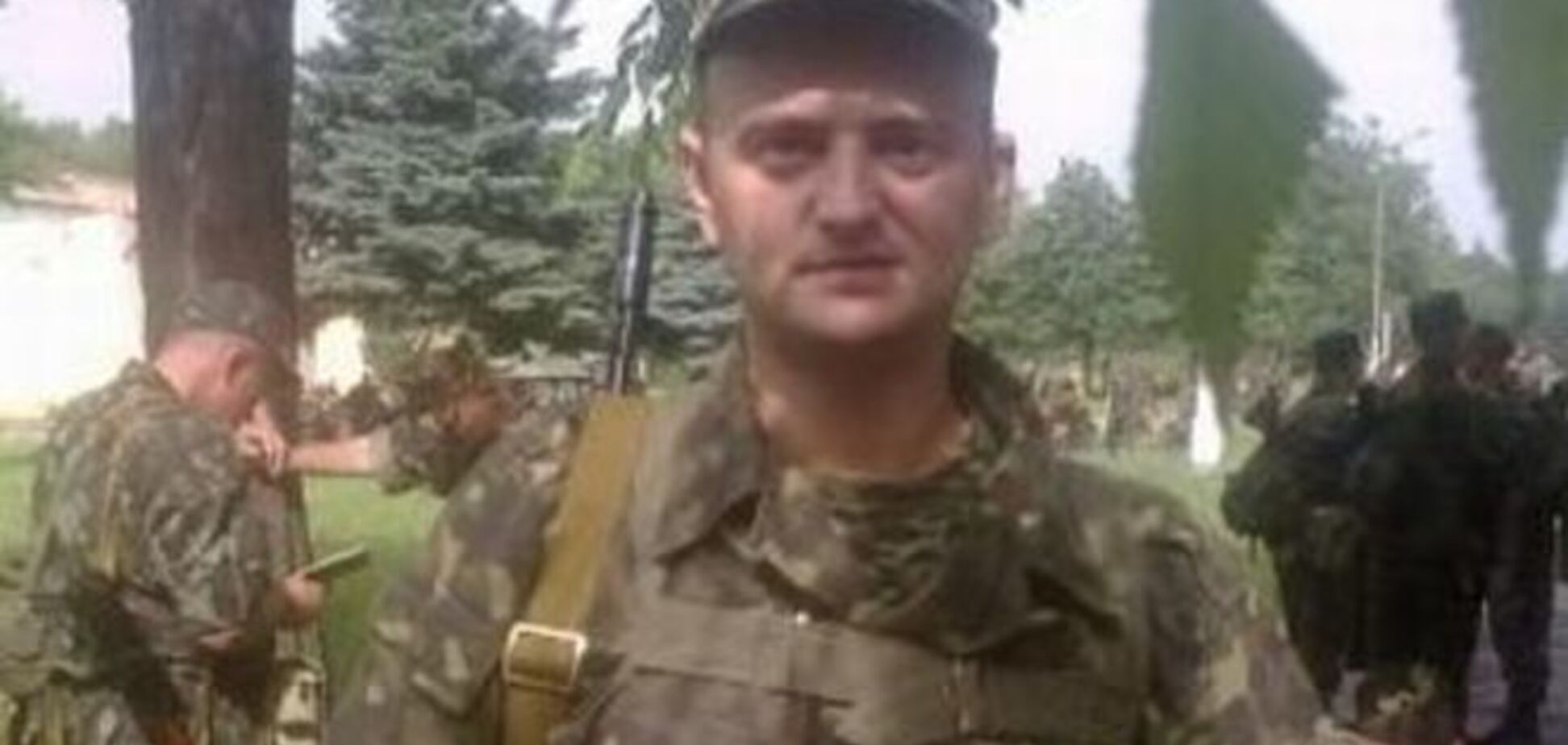 Бухгалтеру, который ушел воевать, а потом выбирался из ДНР с осколком в голове, нужна наша помощь