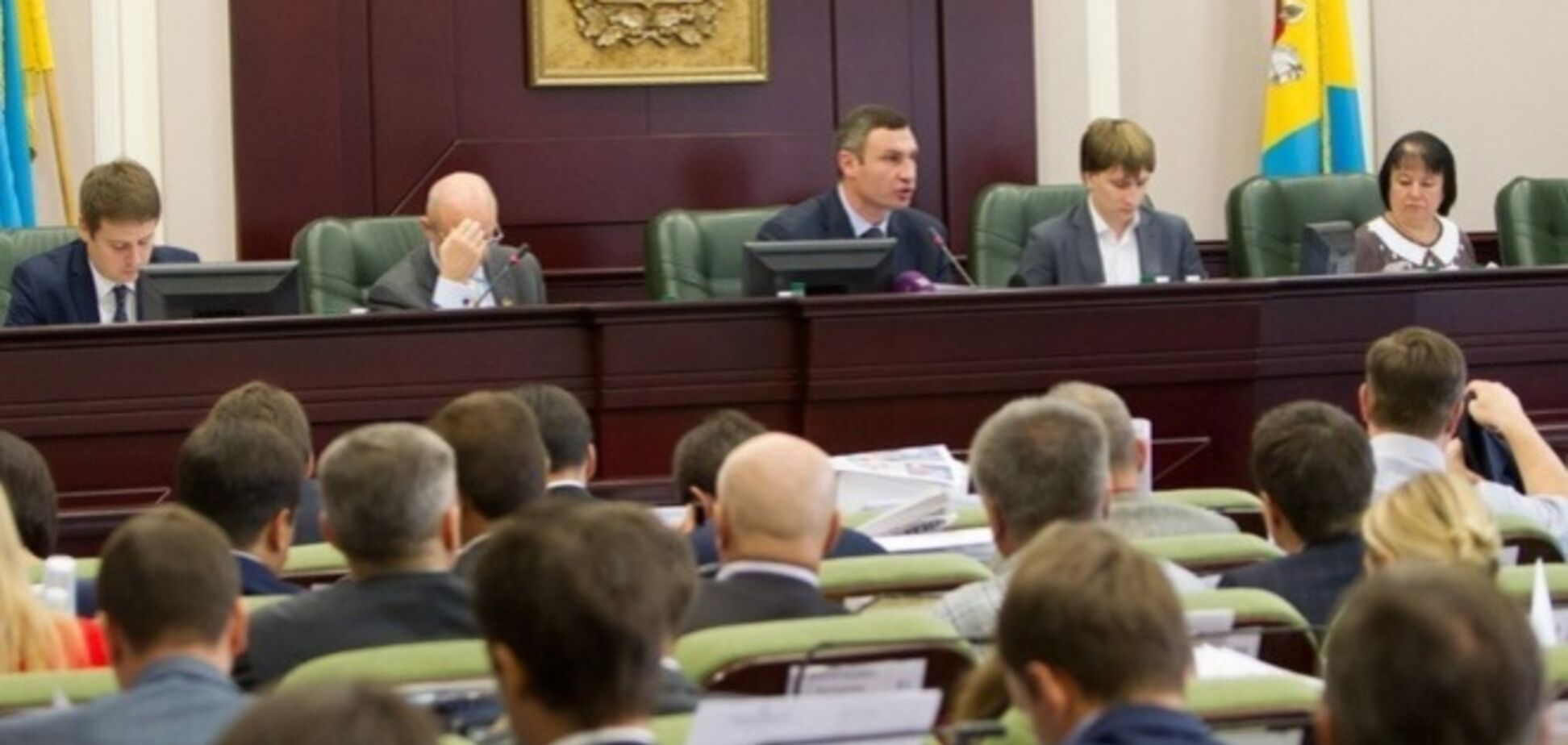 В Киевсовете депутаты устроили потасовку