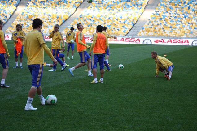 Украина заплатит 200 тысяч евро за матч с Литвой