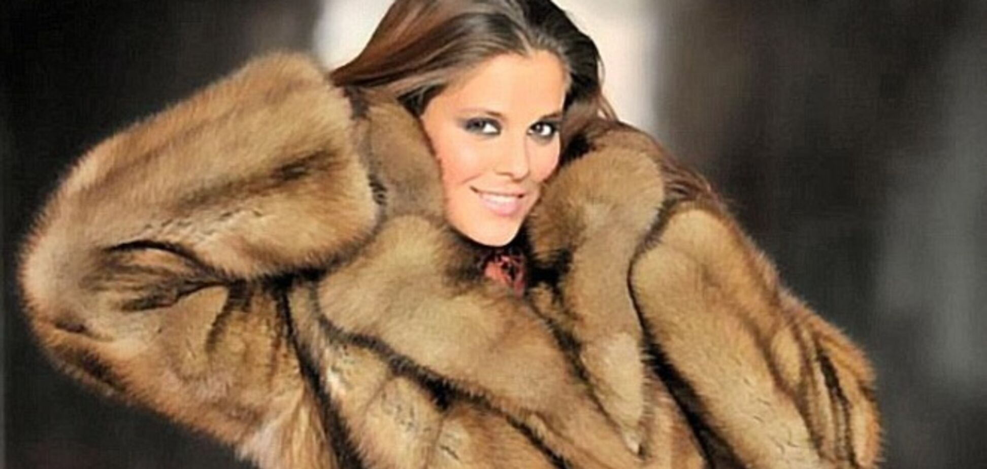 Как выбрать шубу из искусственного меха: 20 модных вариантов