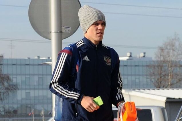 Игрок сборной России заговорился с журналистами и забыл сесть в самолет