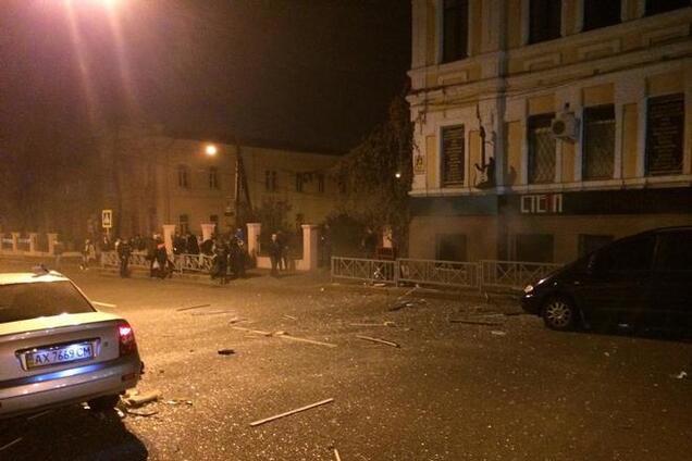 Взрыв в Харькове: новые фото, подробности и реакция жителей города