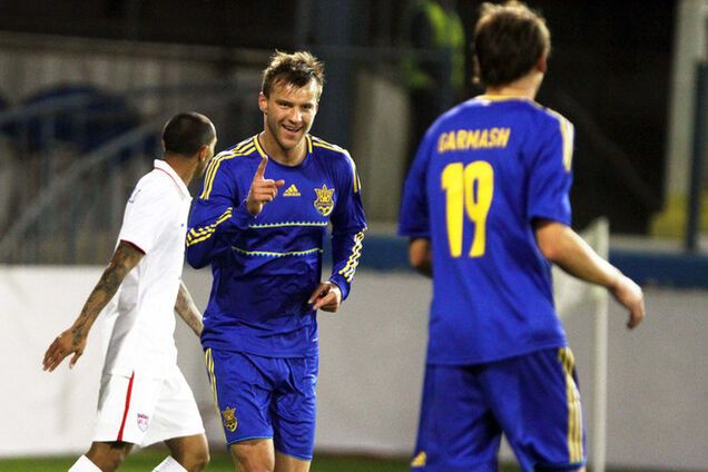 Ярмоленко заставили быть 'собачкой' на тренировке сборной: видео