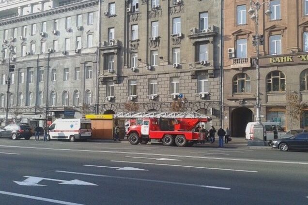 В центре Киева загорелся офис