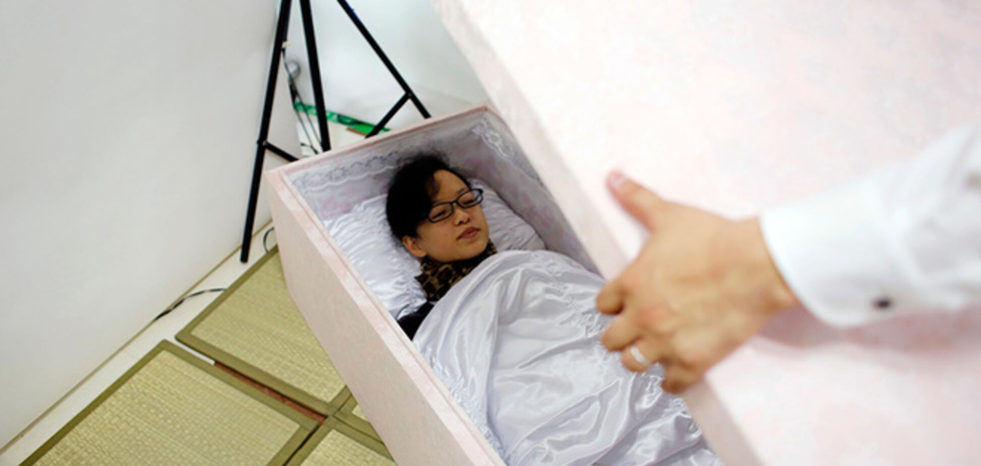 Японцы организовывают собственные похороны заранее