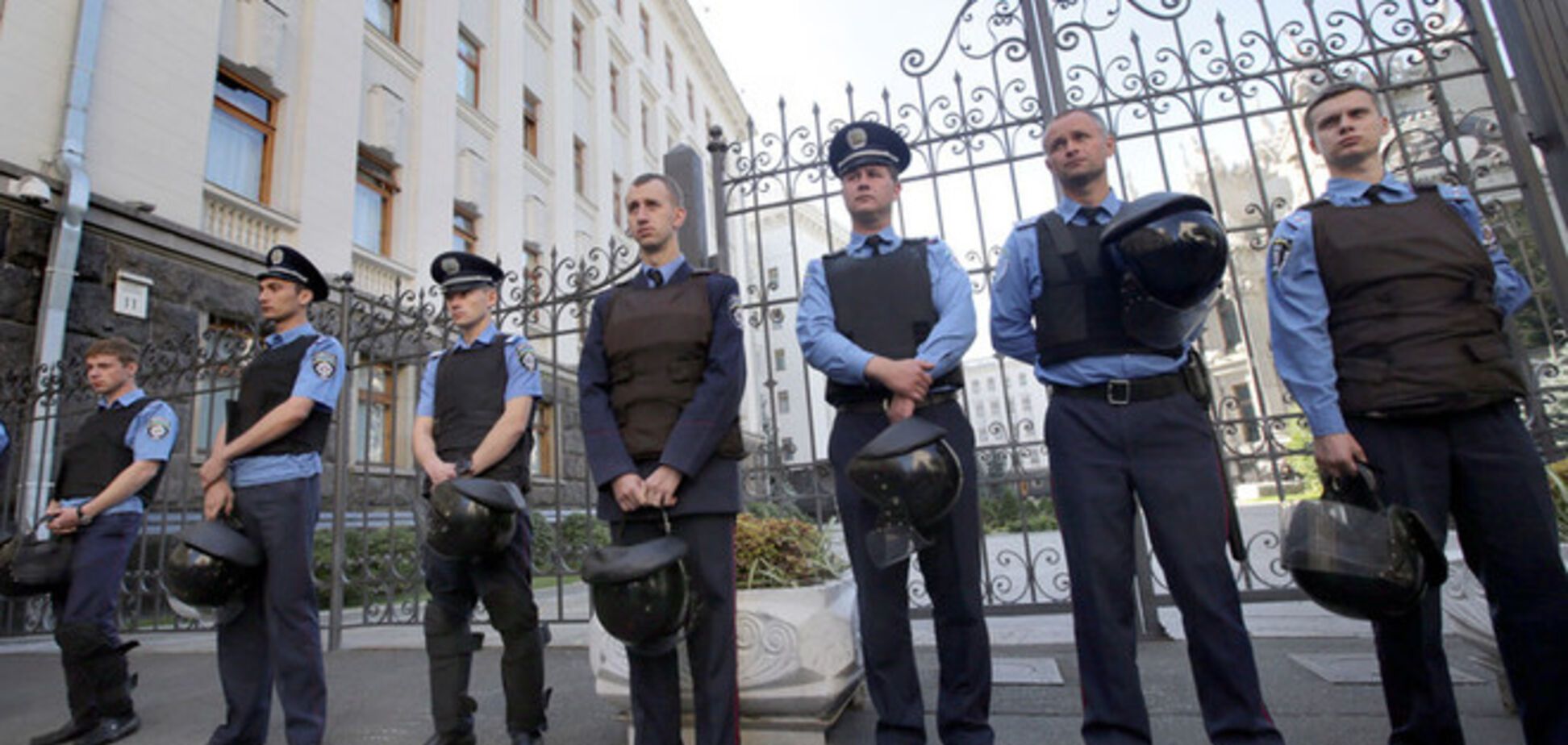 Штат Администрации Президента сократили на 27%