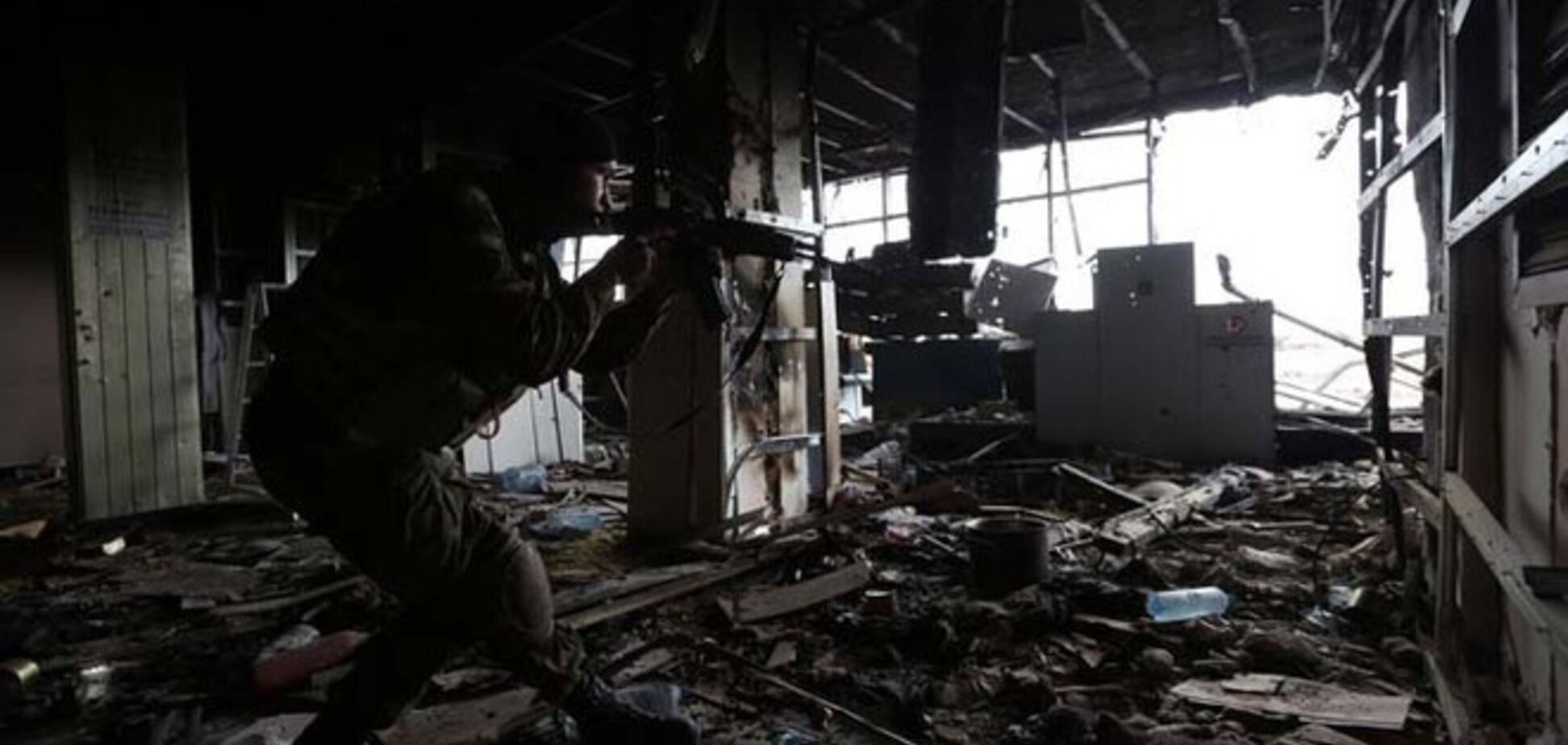 В донецком аэропорту остались только силы ВСУ: есть опасность возникновения 'котла'