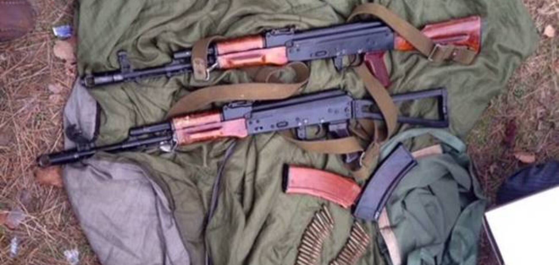 У Києві під час продажу автоматів Калашникова затриманий волонтер