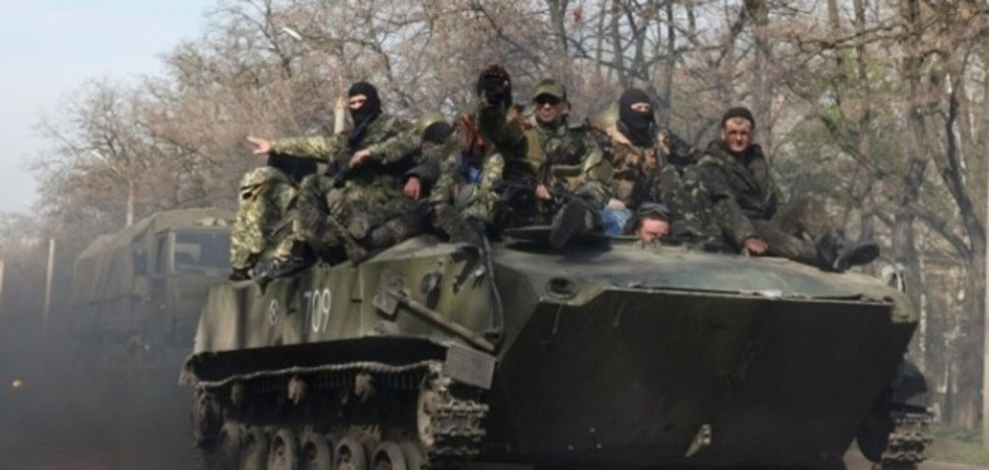 Появление под Донецком военной техники боевики назвали 'передислокацией войск ДНР'