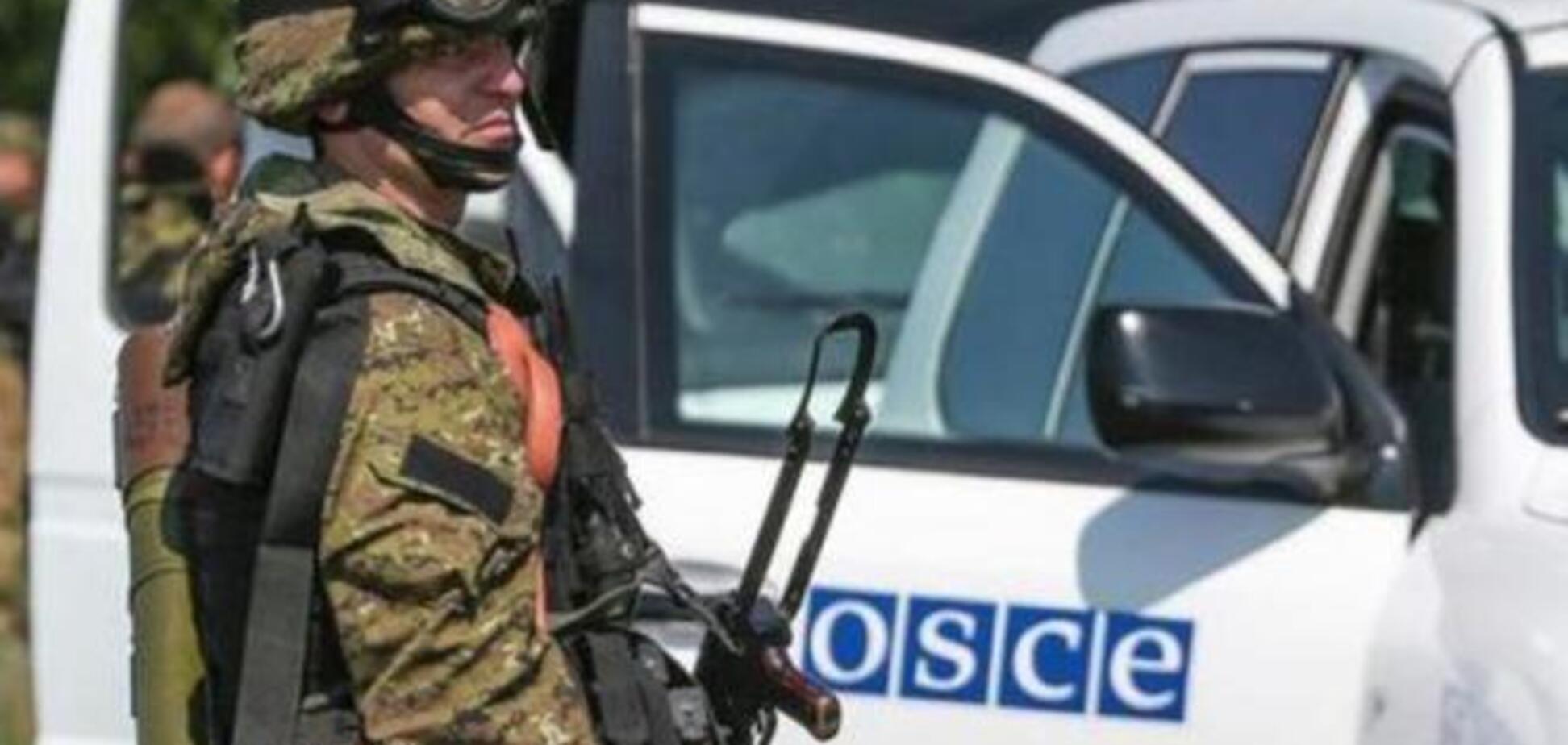 ОБСЕ заявила о рекордном движении людей в камуфляже через украинско-российскую границу